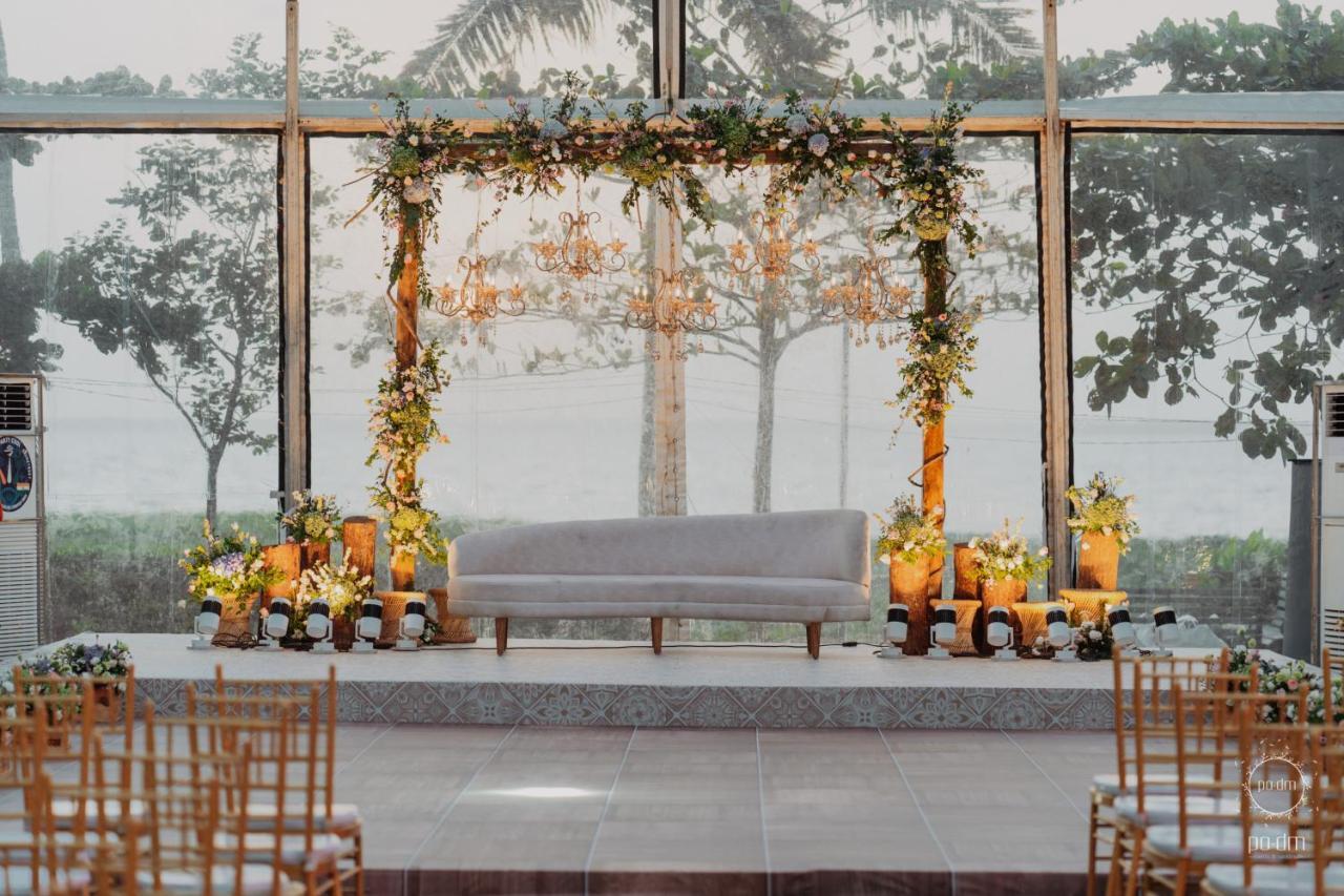 Gokulam Grand Resort&Spa, Kumarakom Bagian luar foto