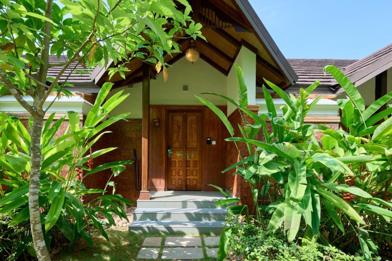 Gokulam Grand Resort&Spa, Kumarakom Bagian luar foto