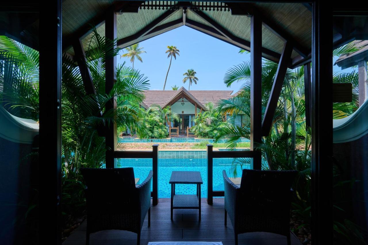 Gokulam Grand Resort&Spa, Kumarakom Bagian luar foto