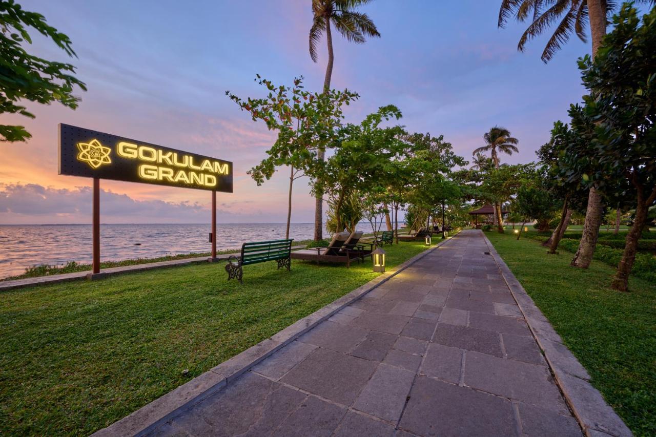 Gokulam Grand Resort&Spa, Kumarakom Bagian luar foto