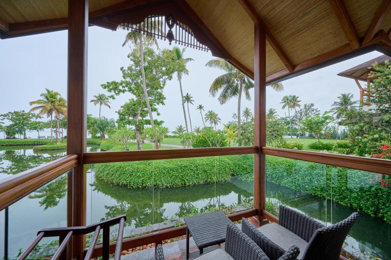 Gokulam Grand Resort&Spa, Kumarakom Bagian luar foto